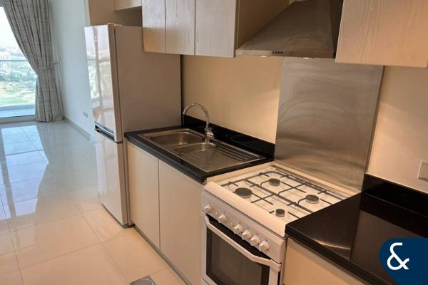 AVAILABLE NOW | Studio| Unfurnished