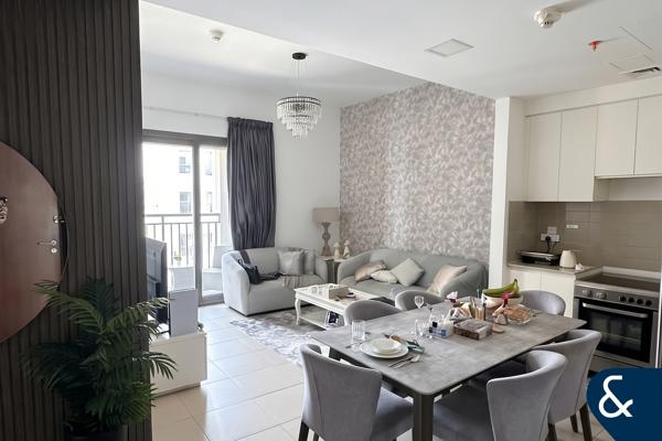 Pool View | Open Plan | Vacant on Transfer