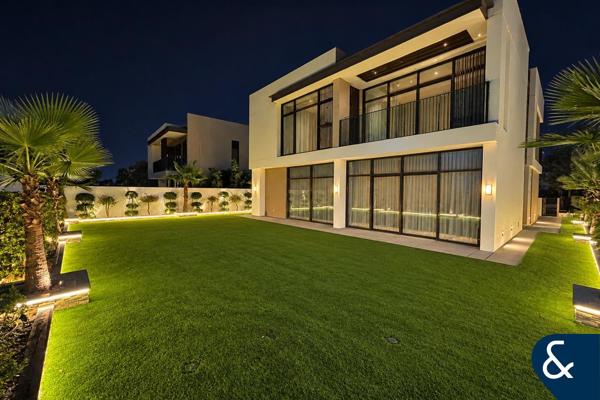 Upgraded | Next To Pool |Appliances Included