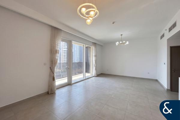 Park & Water View | 3 Bed | Avail End Oct
