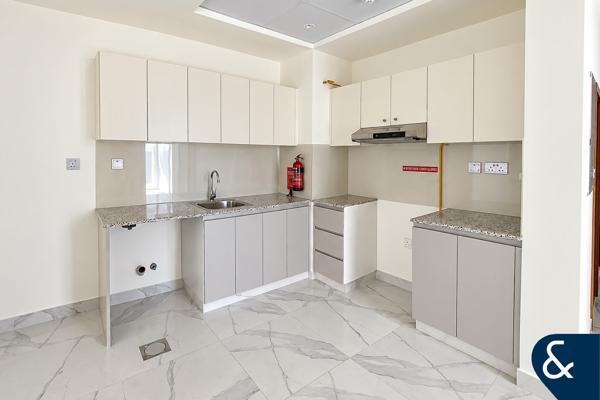 Unfurnished | 2 Bed | Canal View