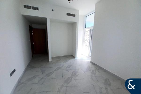 Unfurnished | 2 Bed | Canal View