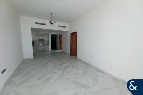Unfurnished | 2 Bed | Canal View