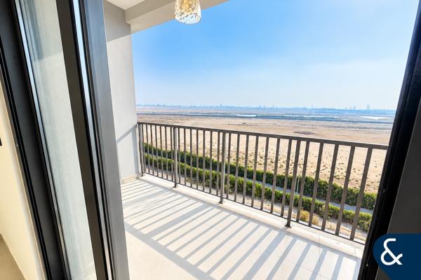 2bed + maid | 3 bath | fully renoavted