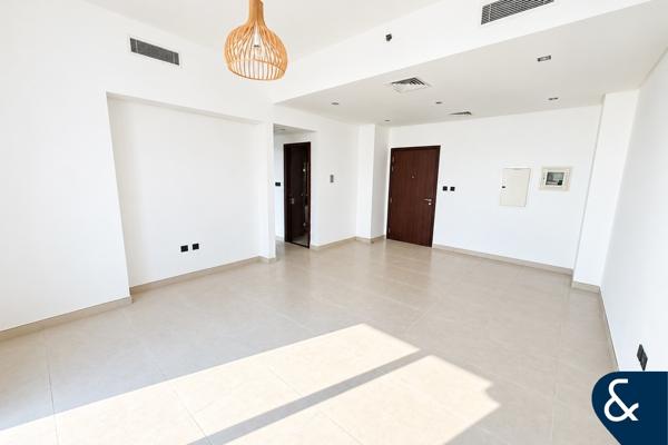 2bed + maid | 3 bath | fully renoavted