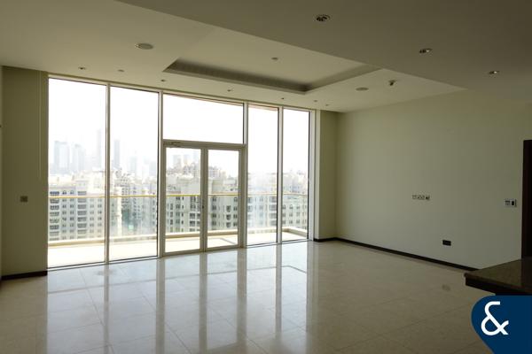 Unfurnished | Vacant | Beach Access | 2 Bed