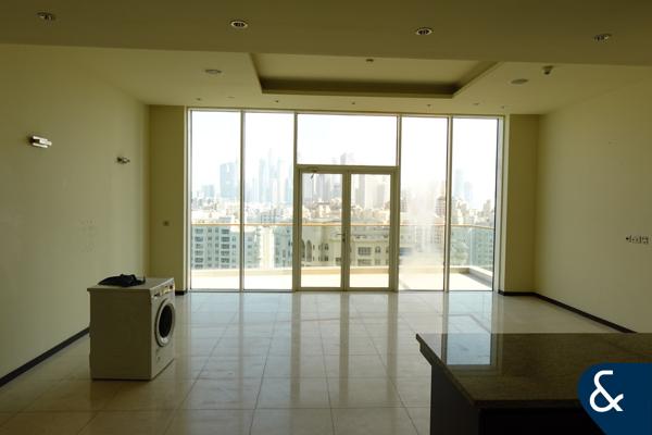 Unfurnished | Vacant | Beach Access | 2 Bed