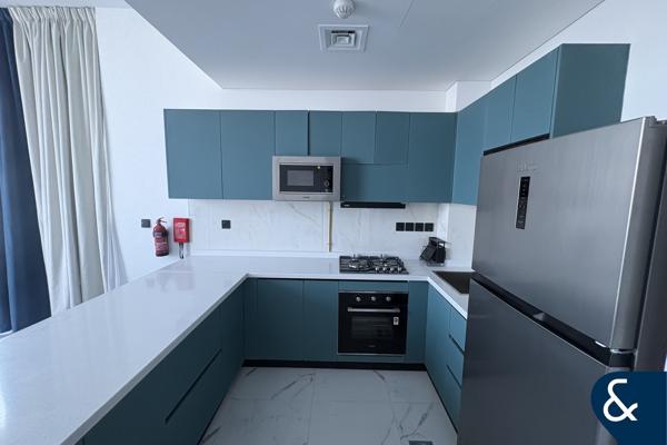 Penthouse | 3 Bed+Study+Maid | Spacious