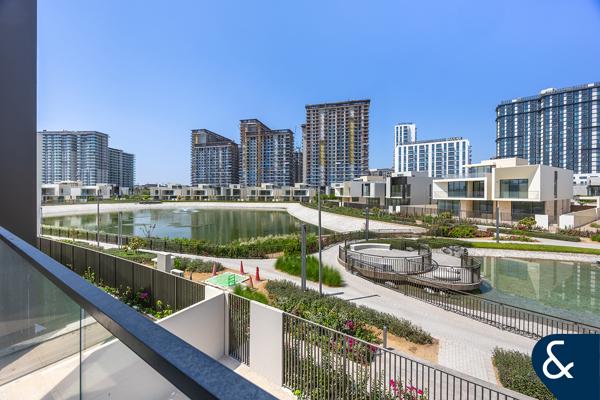 Brand New | 5 Bedroom | Lagoon Backing