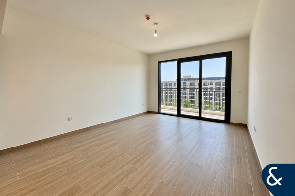 Unfurnished | Vacant | Appliances