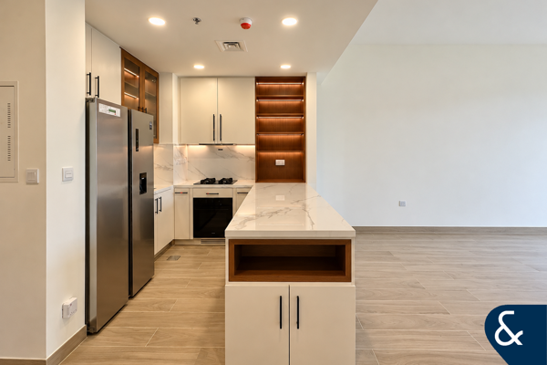 Unfurnished | Vacant | Appliances