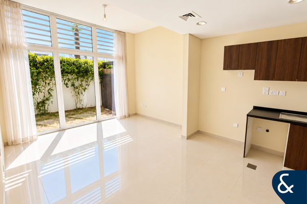 1 Bed + Study | Single Row | Pool Facing