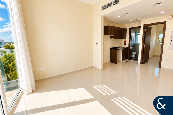 1 Bed + Study | Single Row | Pool Facing