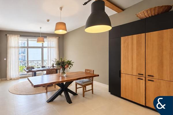 Upgraded | One Bedroom | Vacant on Transfer