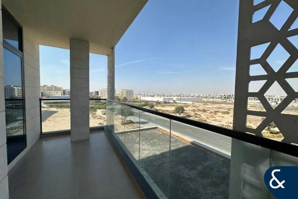 Furnished | Single Row| Majestic Residence