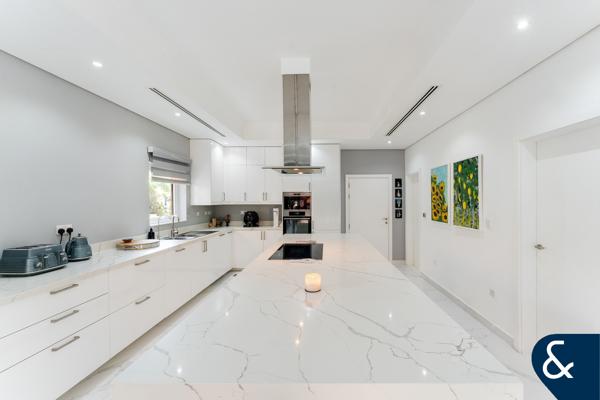 Fully Renovated | Private pool | vacant