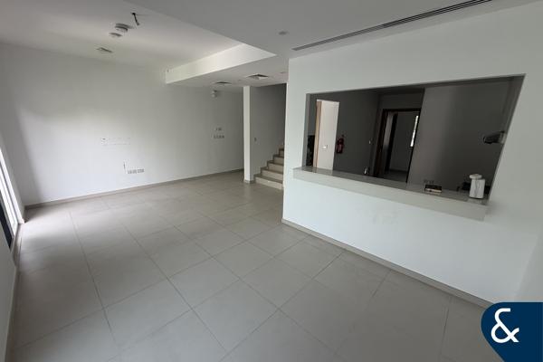 Single Row | Great Location | Vacant Now