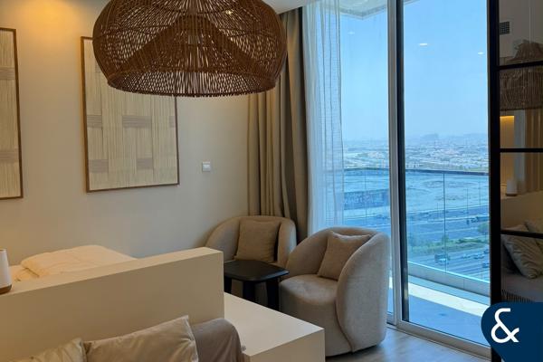 Studio | Bills Included | Upgraded | Modern