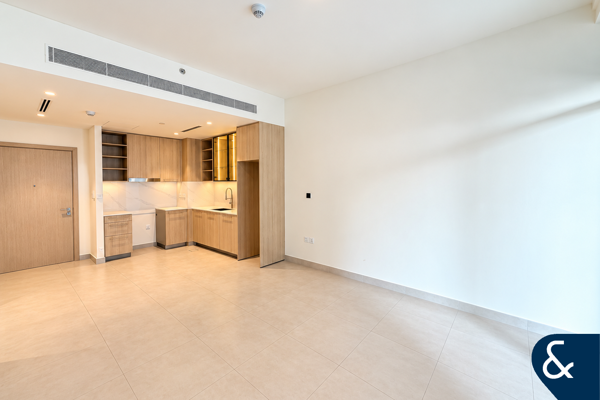 1 Bedroom | Park View | Genuine Listing