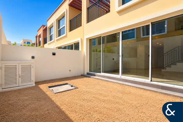 Prime Location | Close to Lagoon | Nice 4 Bed