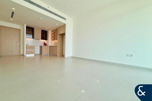 Mid Floor | Brand New | Luxury Living