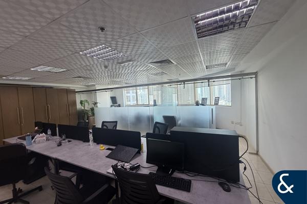 Cluster T| Glass Partitions | Close to Metro
