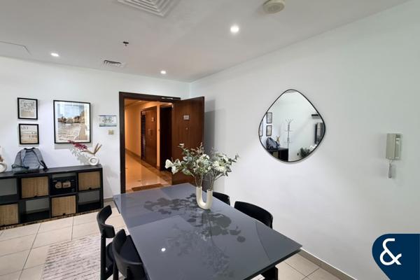 VACANT | FURNISHED | TWO BEDROOM | SEA VIEW