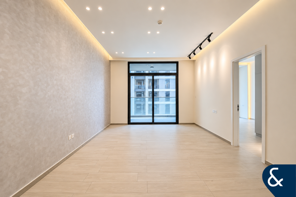 Spacious | 1 Bed | Unfurnished | Ellington