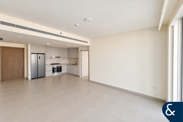 Palm view | Maids Room | Private Beach Access