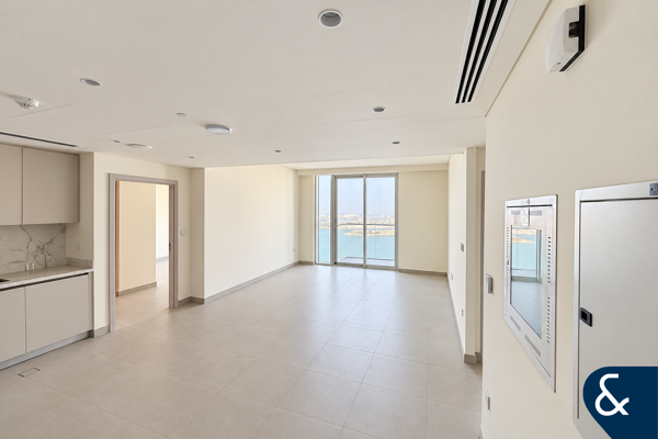 Palm view | Maids Room | Private Beach Access