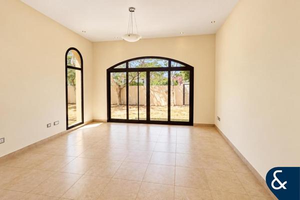 4 Beds | Maid | Spacious | Mid-Unit | Naseem