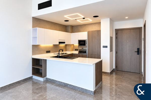 Brand New | Luxury | One Bedroom | Balcony